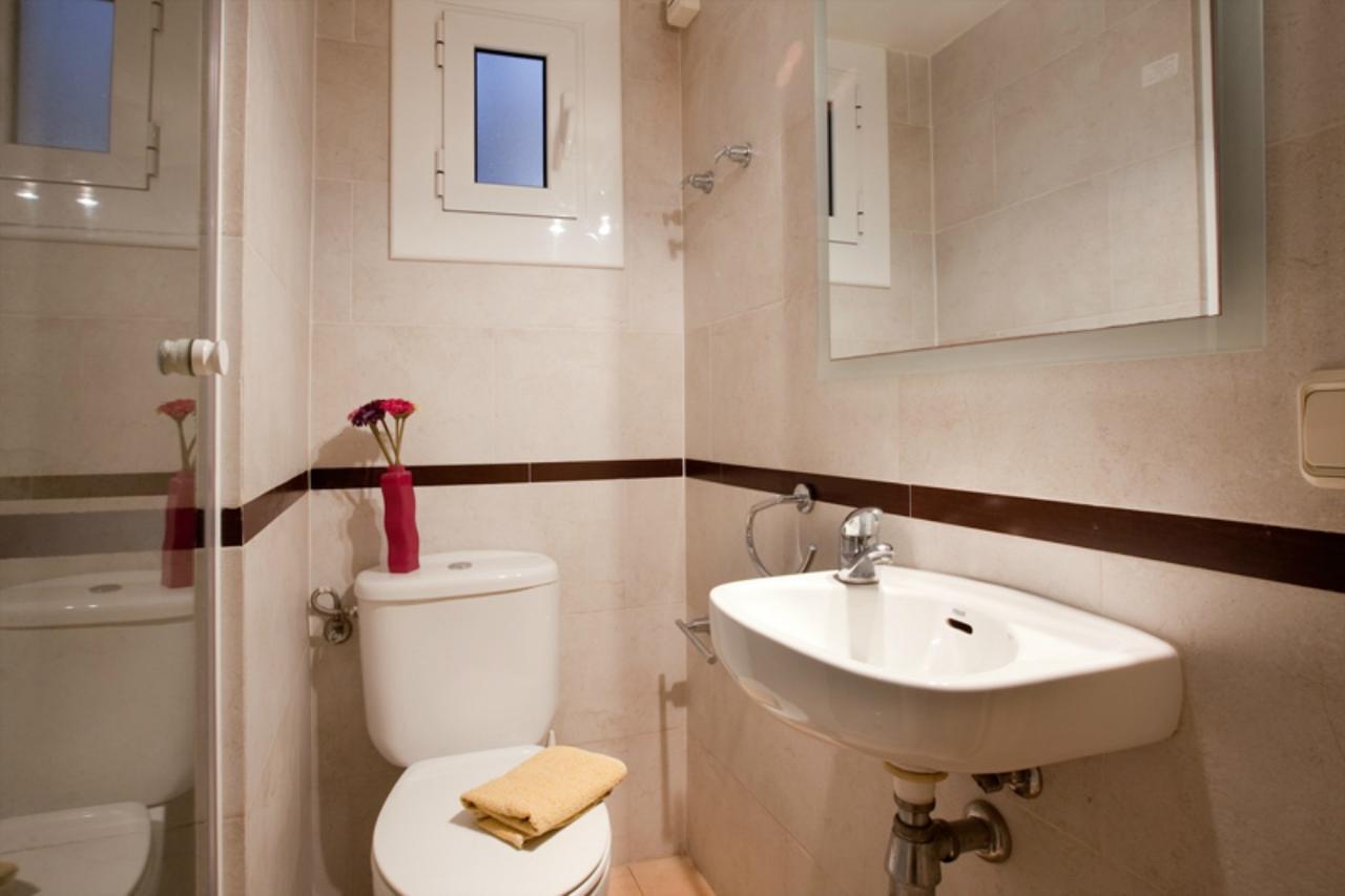 Aparteasy - Family Sant Antoni Apt. バルセロナ エクステリア 写真