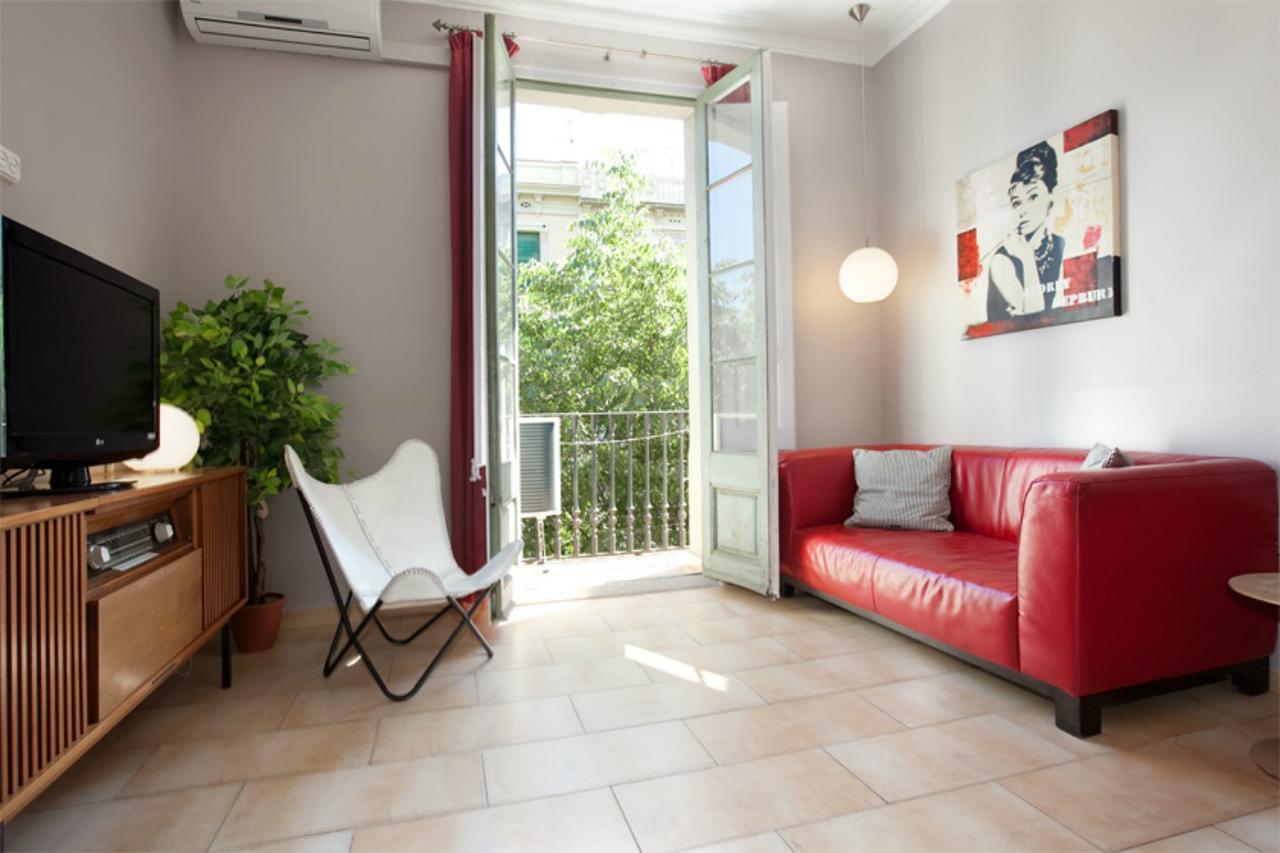 Aparteasy - Family Sant Antoni Apt. バルセロナ エクステリア 写真