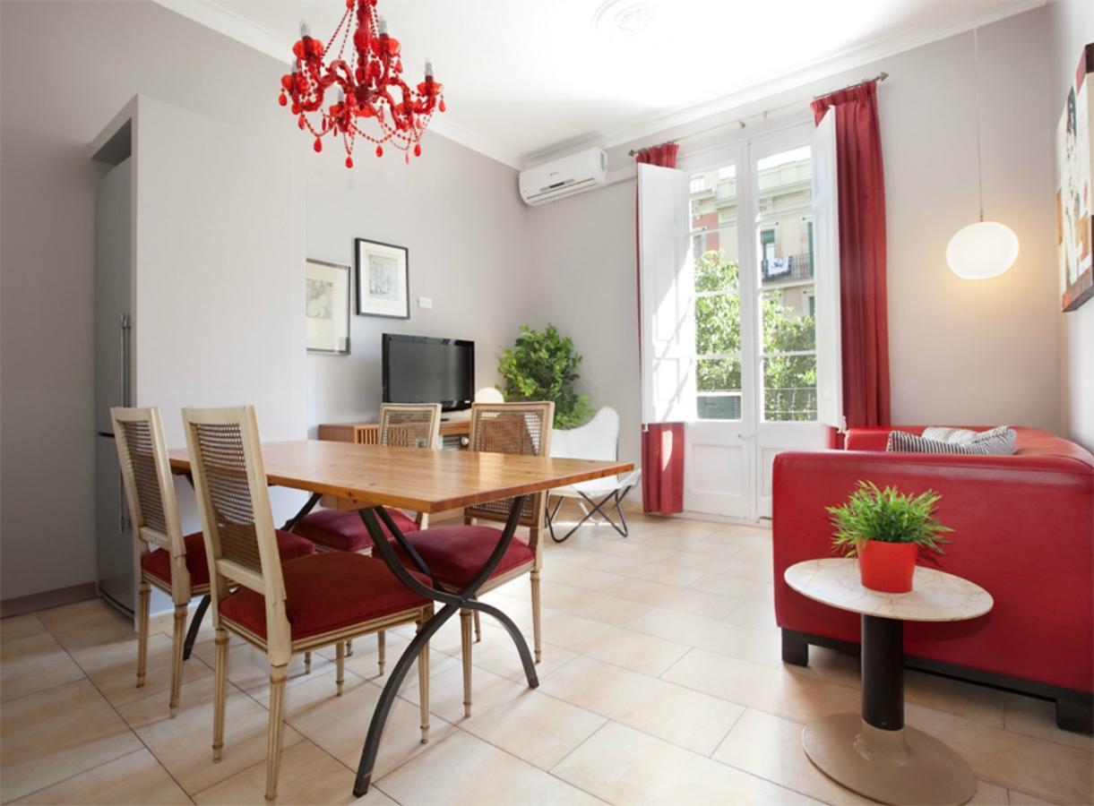 Aparteasy - Family Sant Antoni Apt. バルセロナ エクステリア 写真